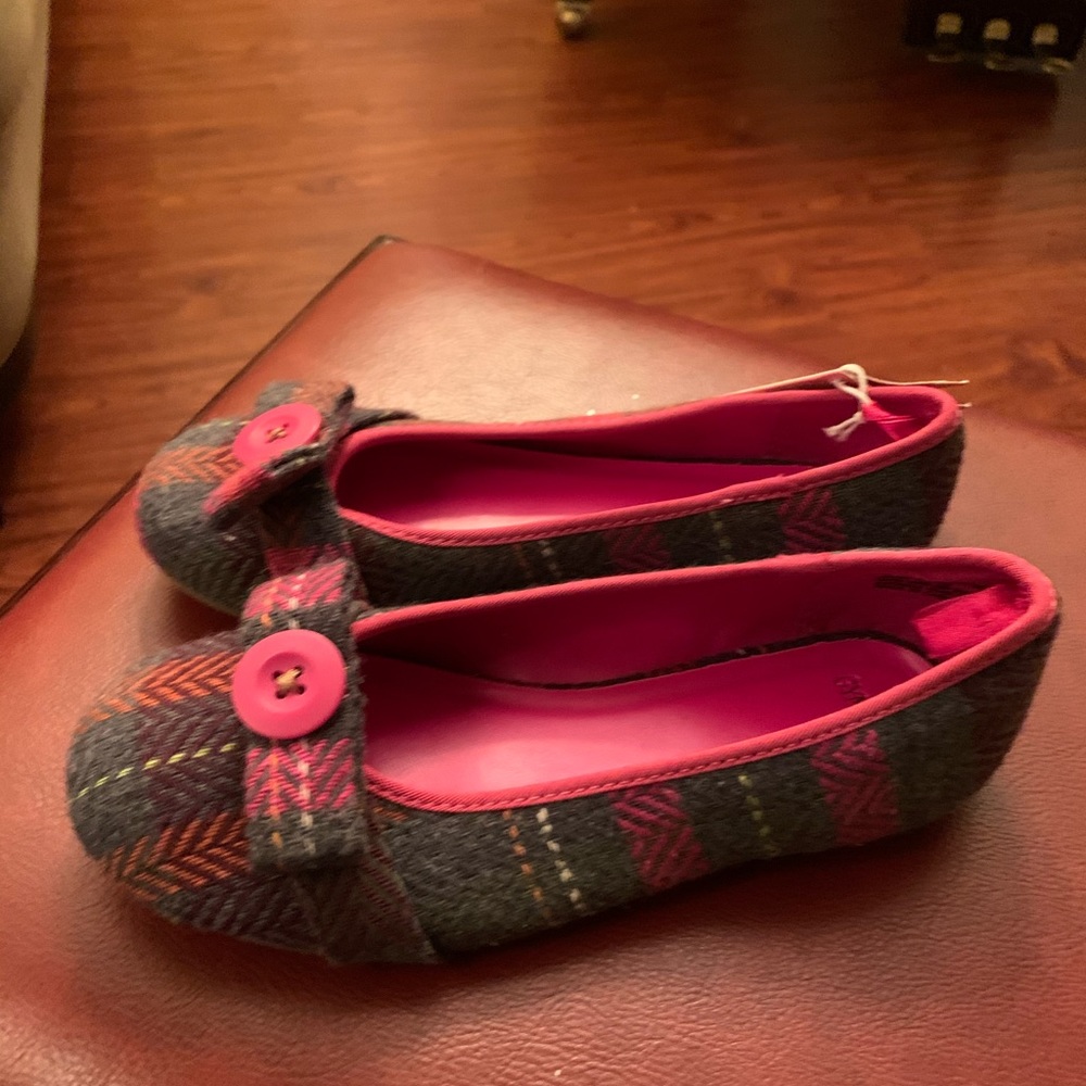 Gymboree flats - Picture 2 of 3